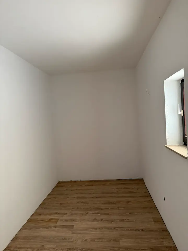 2 Zimmer Wohnung mit 38 m² in Ludwigshafen – Bild 2
