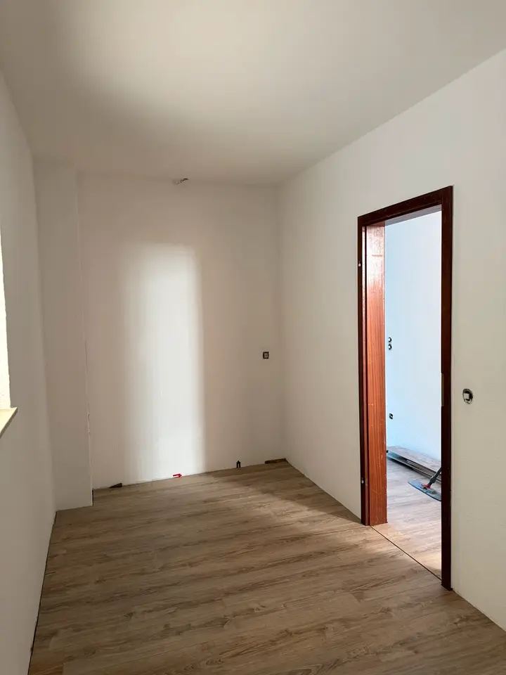 2 Zimmer Wohnung mit 38 m² in Ludwigshafen – Bild 4