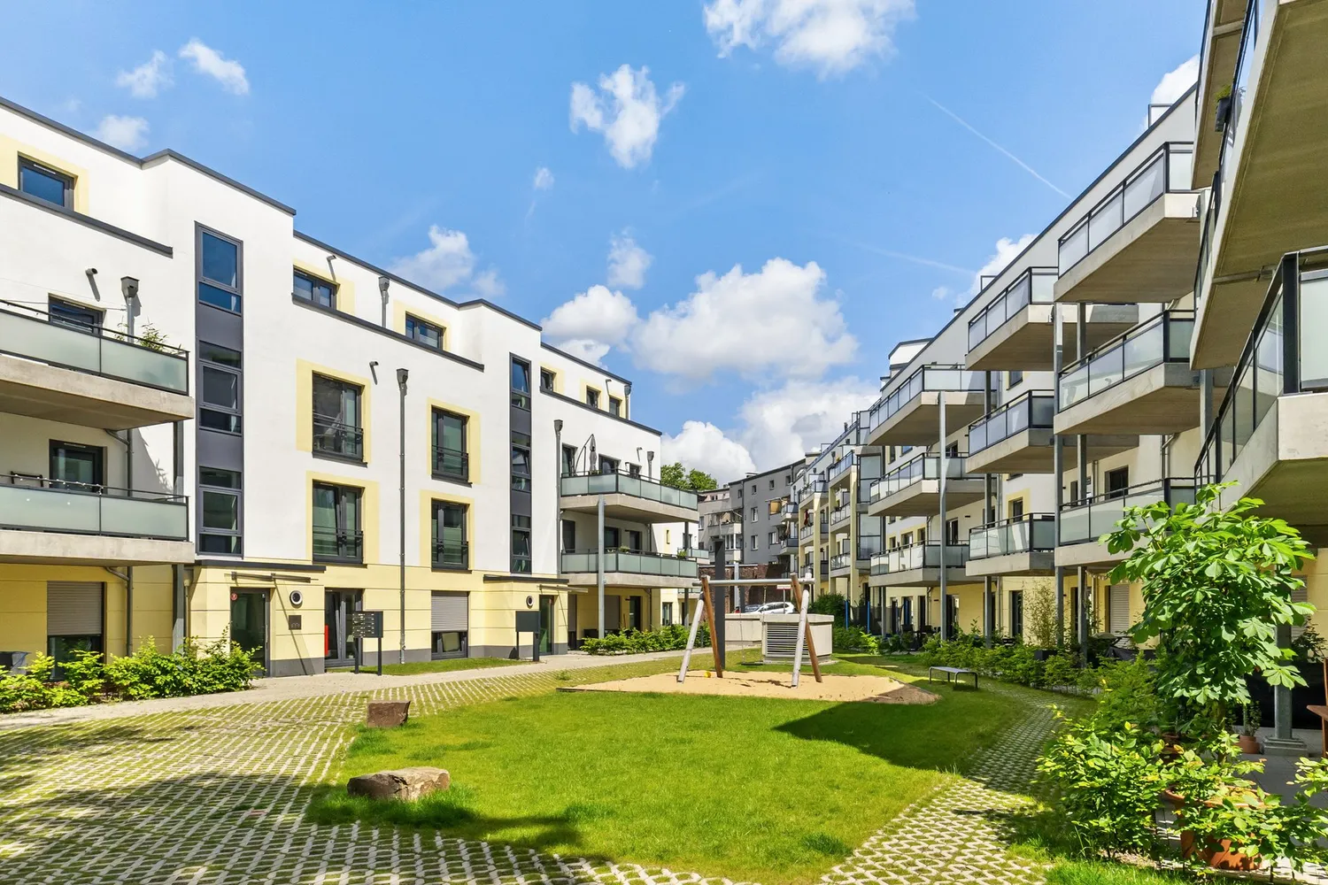 2 Zimmer Wohnung mit 60 m² in Köln – Bild 11
