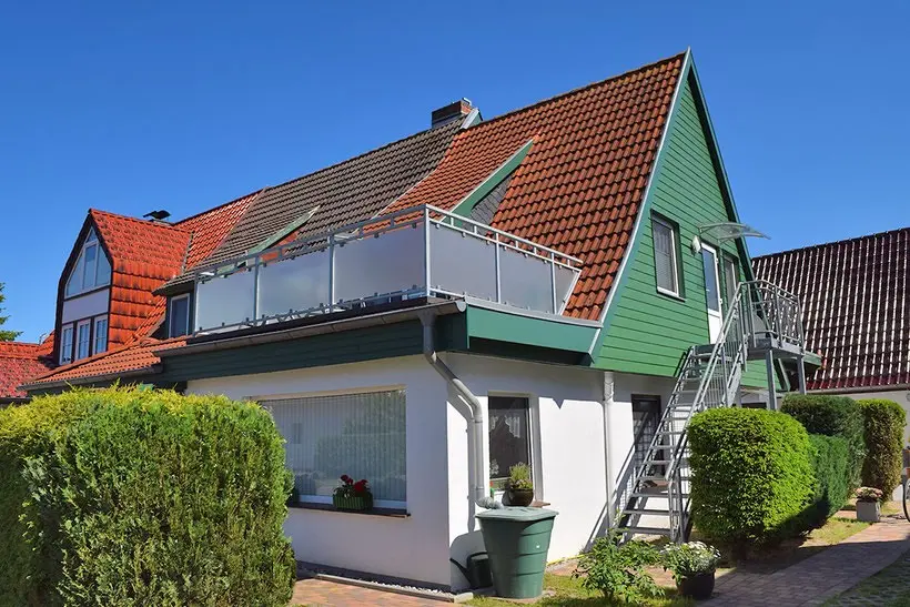 10 Zimmer Haus mit 170 m² in Rostock – Bild 1
