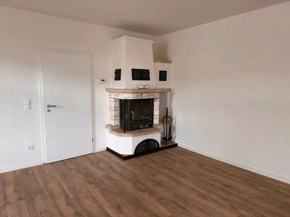 3 Zimmer Wohnung mit 106 m² in Löbau – Bild 2