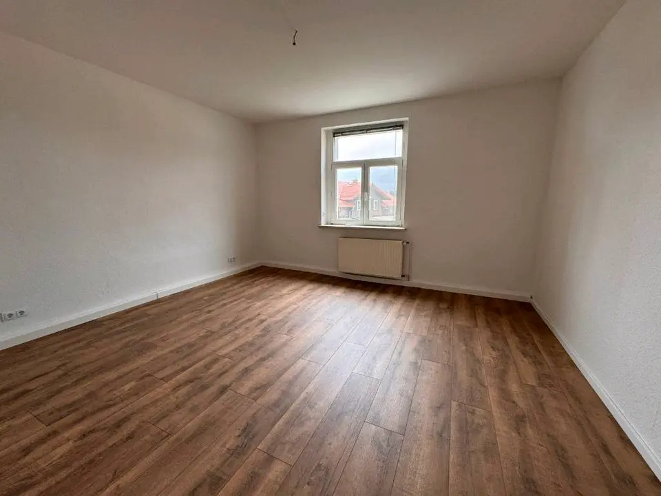 3 Zimmer Wohnung mit 106 m² in Löbau – Bild 3