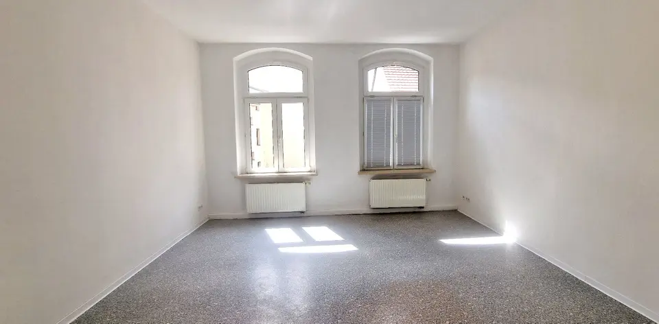4 Zimmer Wohnung mit 105 m² in Sangerhausen – Bild 2