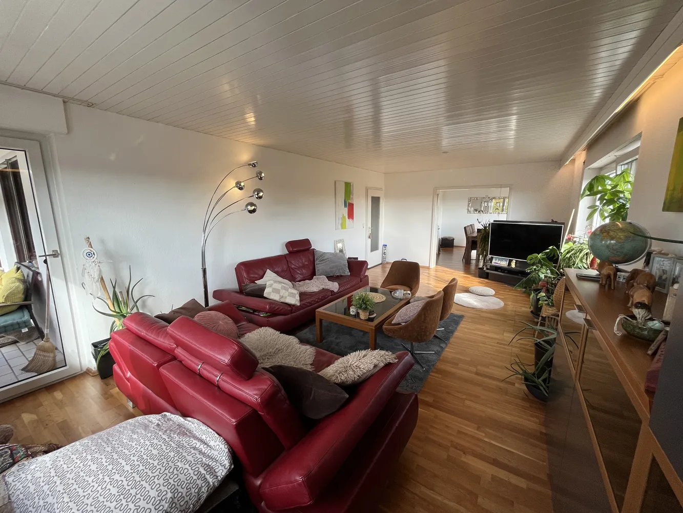 4 Zimmer Wohnung mit 110 m² in Reutlingen – Bild 2