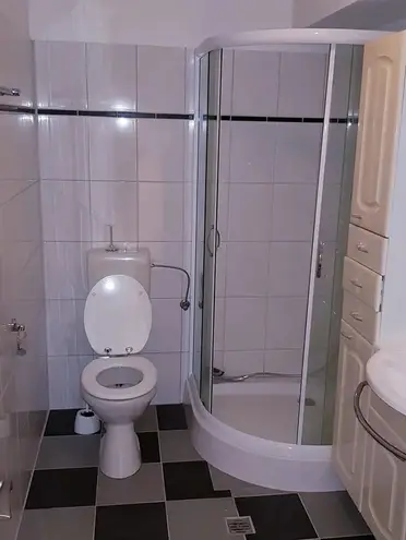 1 Zimmer Wohnung mit 63 m² in Leverkusen – Bild 7