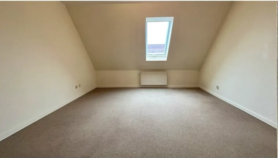 4 Zimmer Wohnung mit 100 m² in Neumünster – Bild 7