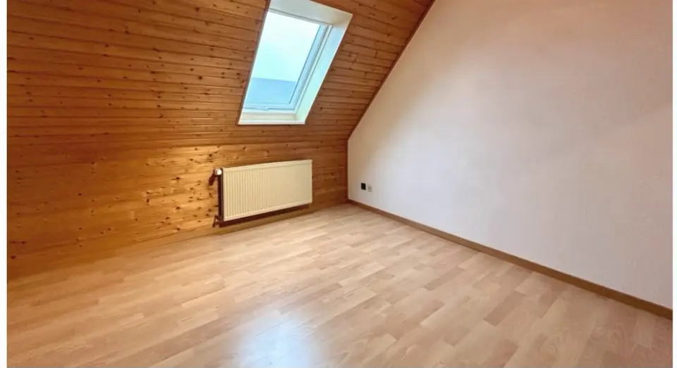 4 Zimmer Wohnung mit 100 m² in Neumünster – Bild 9