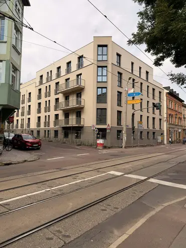 2 Zimmer Wohnung mit 75 m² in Halle (Saale) – Bild 1