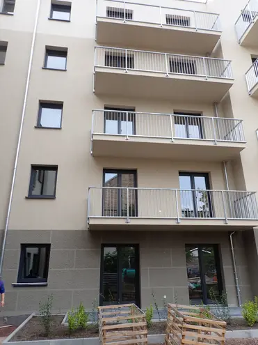 2 Zimmer Wohnung mit 75 m² in Halle (Saale) – Bild 2