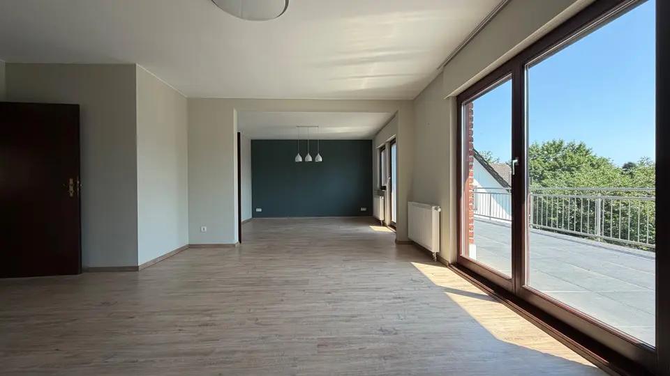 6 Zimmer Haus mit 206 m² in Leverkusen – Bild 2