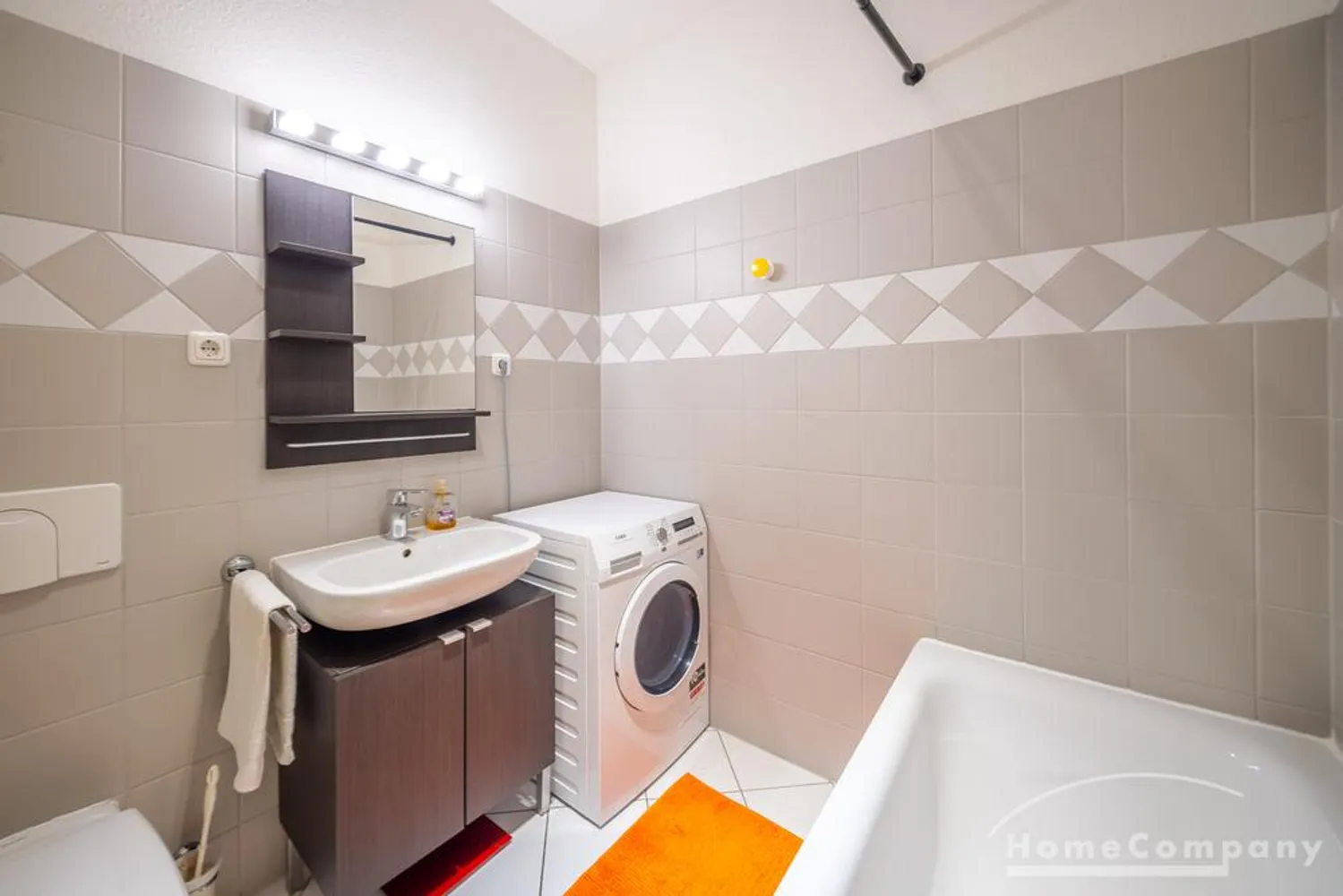 2 Zimmer Wohnung mit 52 m² in Dresden – Bild 3