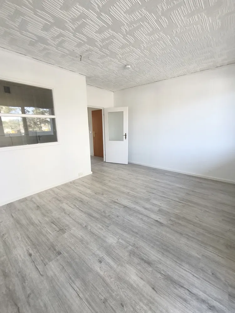 3 Zimmer Wohnung mit 61 m² in Neubrandenburg – Bild 4