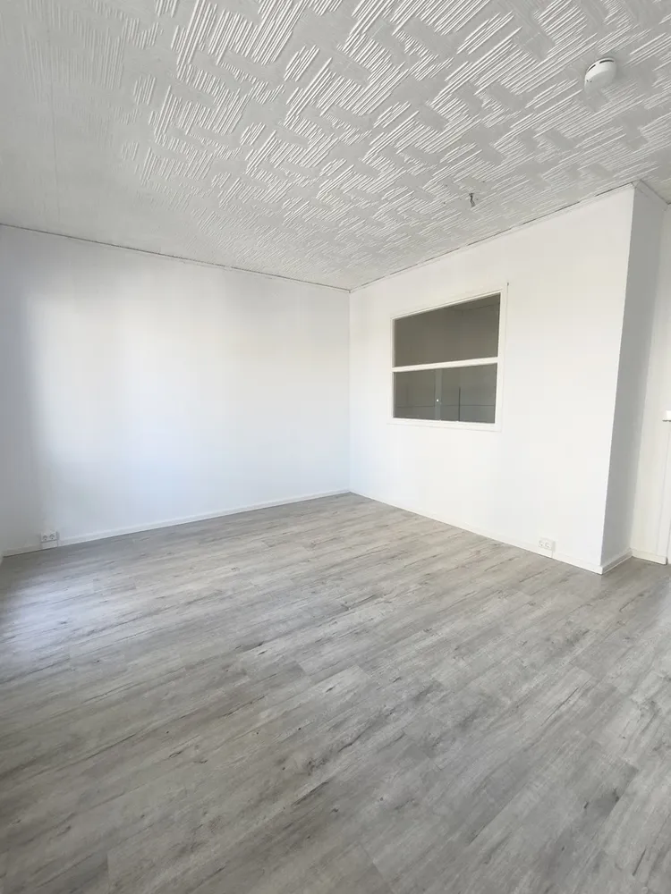 3 Zimmer Wohnung mit 61 m² in Neubrandenburg – Bild 5