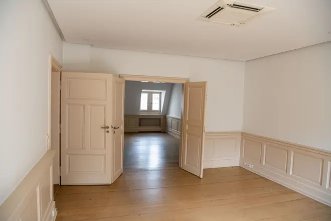 4 Zimmer Wohnung mit 120 m² in Frankfurt am Main – Bild 8