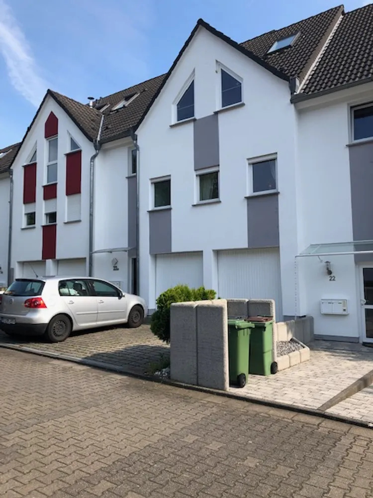 4 Zimmer Wohnung mit 107 m² in Mainz – Bild 1
