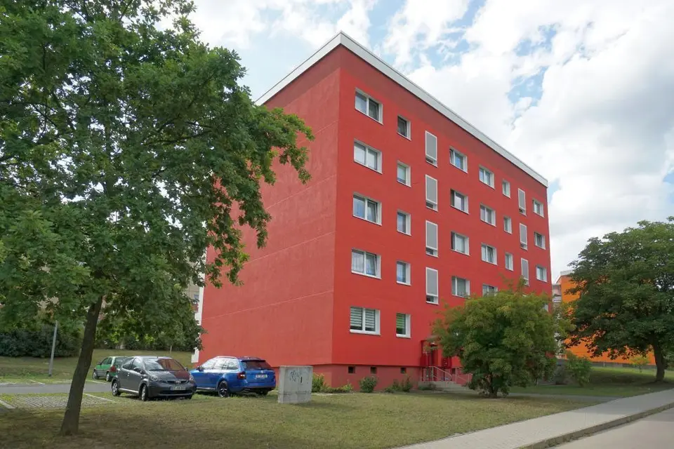 2 Zimmer Wohnung mit 54 m² in Plauen – Bild 2