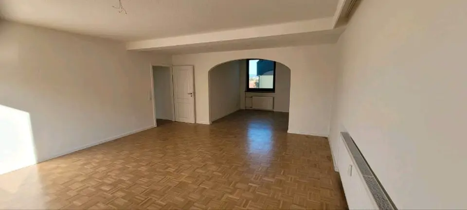 4 Zimmer Wohnung mit 96 m² in Saarbrücken – Bild 2