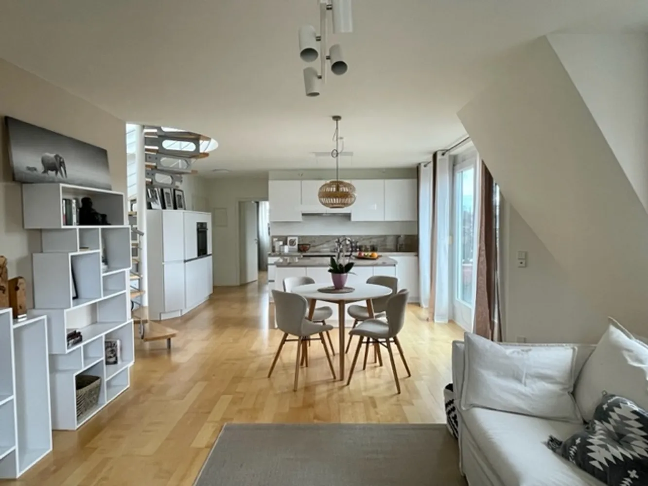 2 Zimmer Wohnung mit 72 m² in Ludwigsburg – Bild 1