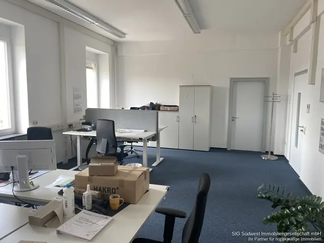60 Zimmer Haus mit 1915 m² in Karlsruhe – Bild 4