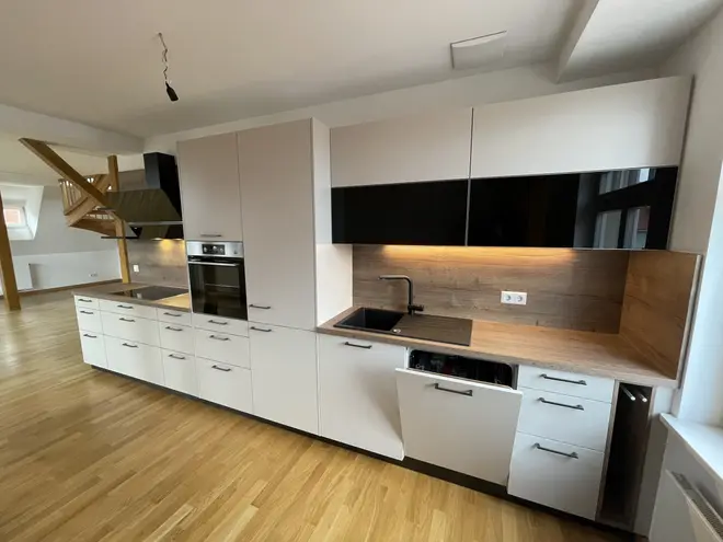2 Zimmer Wohnung mit 100 m² in Dresden – Bild 7