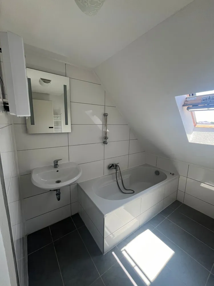 2 Zimmer Wohnung mit 70 m² in Worms – Bild 4