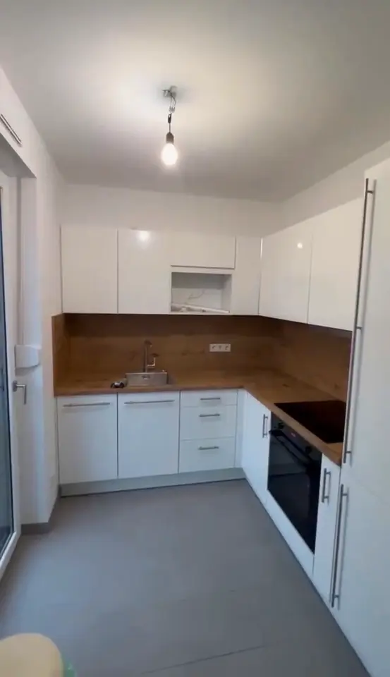 2 Zimmer Wohnung mit 82 m² in Bonn – Bild 3