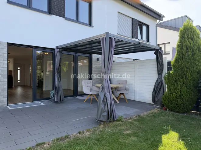 6 Zimmer Haus mit 141 m² in Mönchengladbach – Bild 2
