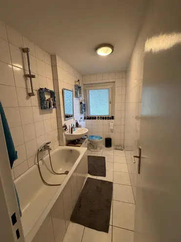 3 Zimmer Wohnung mit 75 m² in Leverkusen – Bild 2