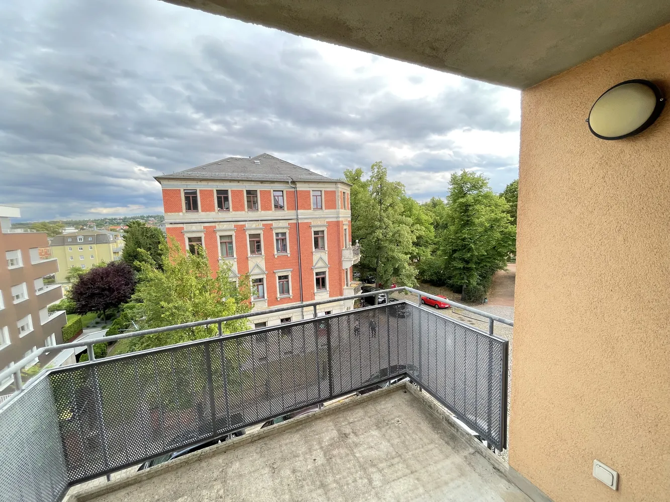 2 Zimmer Wohnung mit 67 m² in Dresden – Bild 8
