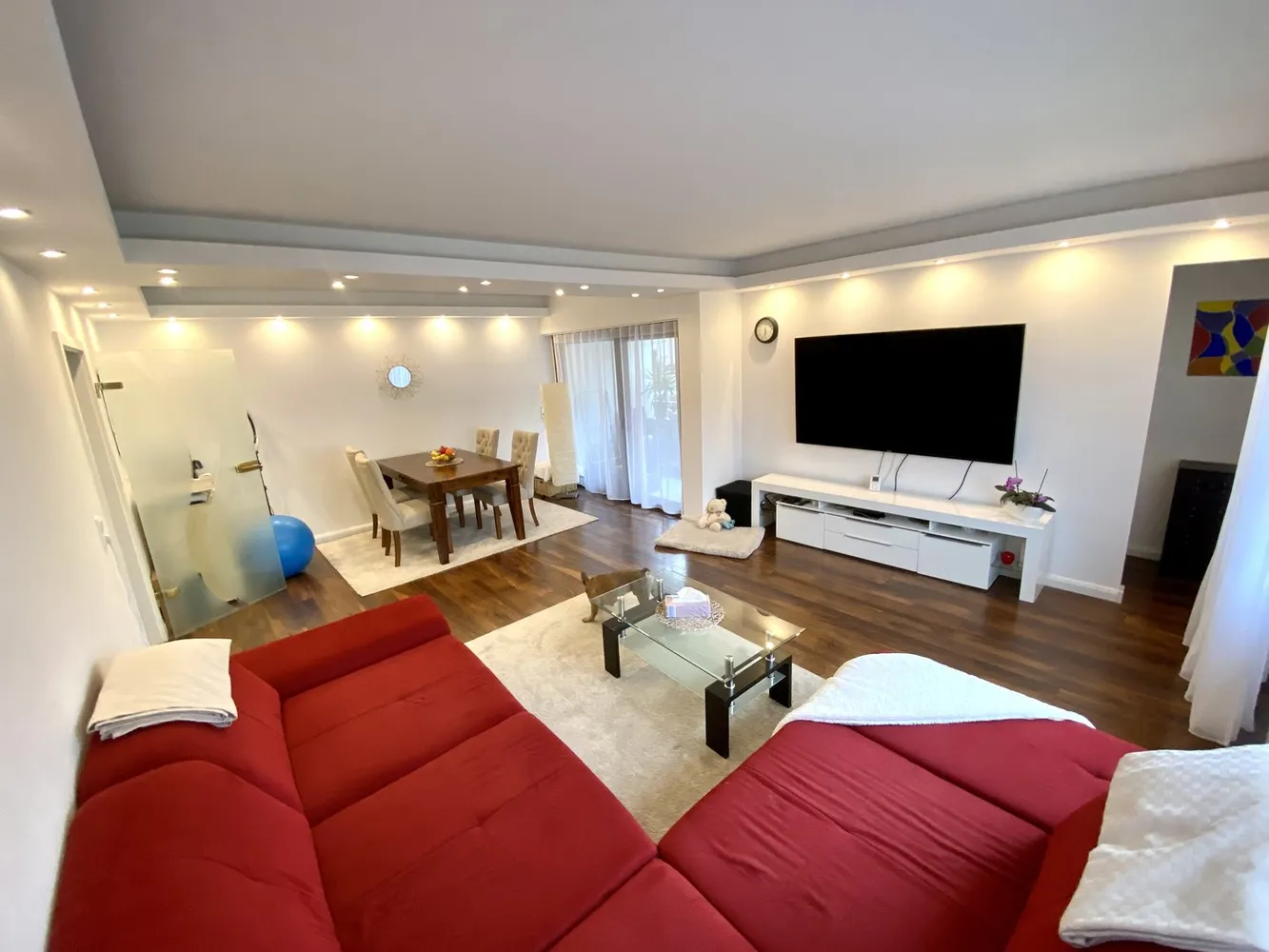 2 Zimmer Wohnung mit 74 m² in Bonn – Bild 1