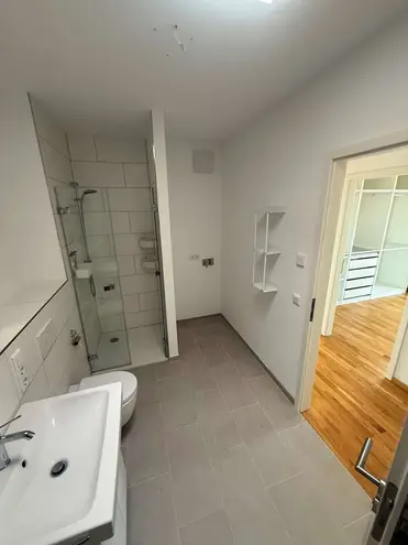 3 Zimmer Wohnung mit 131 m² in Wiesbaden – Bild 7