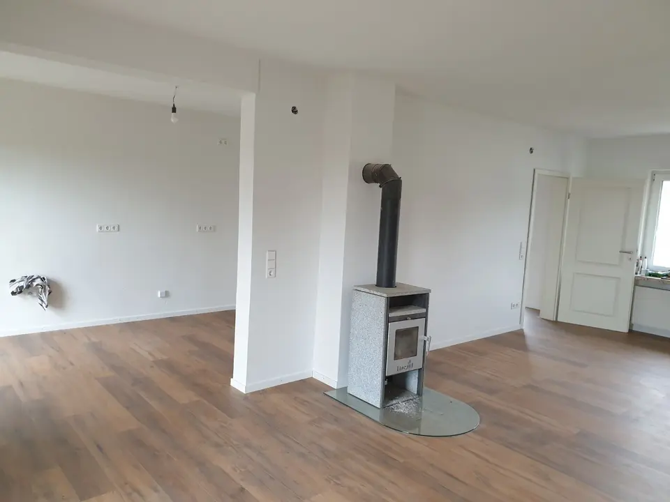 4 Zimmer Wohnung mit 153 m² in Einbeck – Bild 2