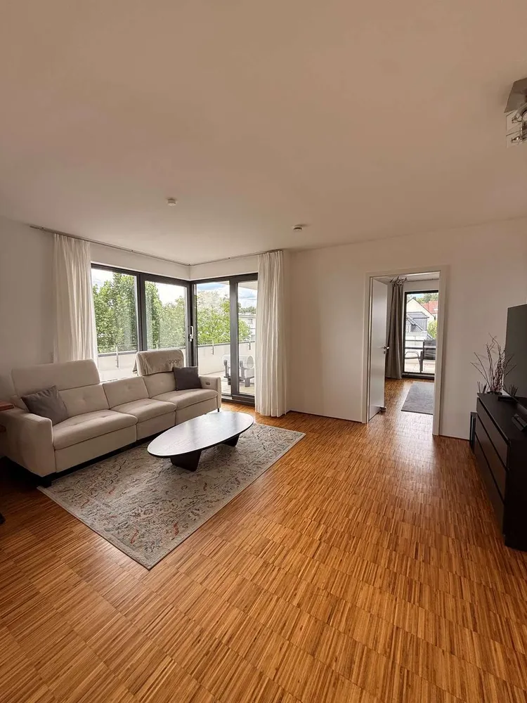 2 Zimmer Wohnung mit 94 m² in Wiesbaden – Bild 1