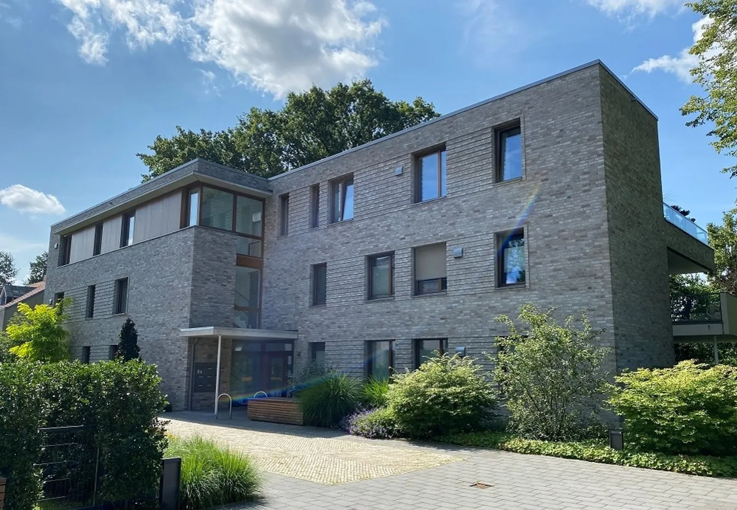 2 Zimmer Wohnung mit 73 m² in Oldenburg – Bild 1