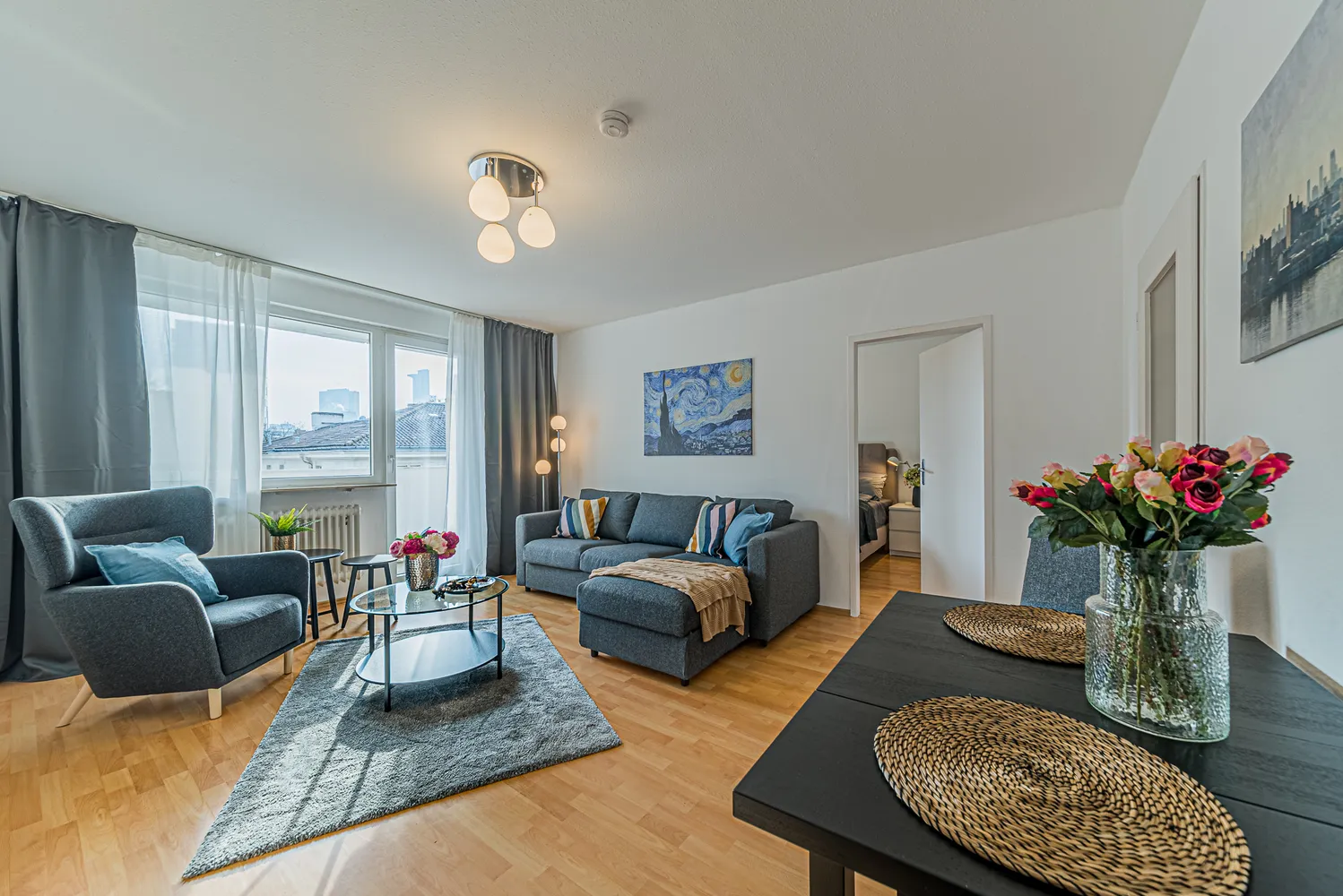 2 Zimmer Wohnung mit 66 m² in Frankfurt am Main – Bild 2