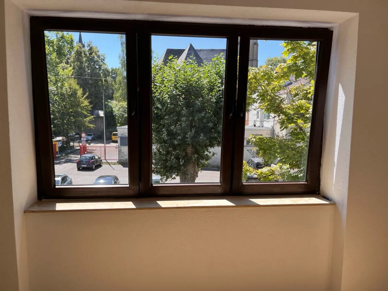 1 Zimmer Wohnung mit 31 m² in Saarbrücken – Bild 2