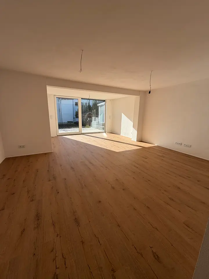 6 Zimmer Haus mit 158 m² in Stuttgart – Bild 1