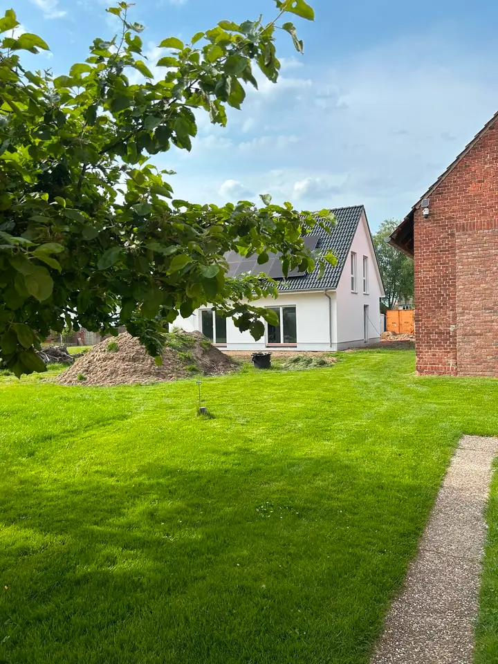 4 Zimmer Haus mit 130 m² in Hannover – Bild 2