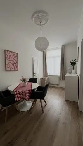 2 Zimmer Wohnung mit 42 m² in Wiesbaden – Bild 1