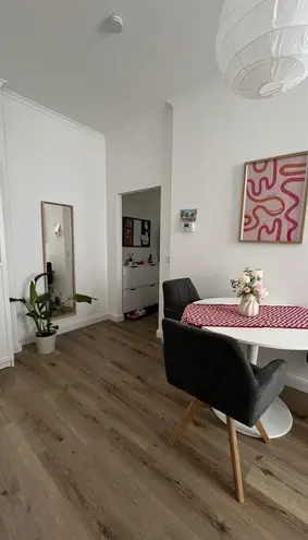 2 Zimmer Wohnung mit 42 m² in Wiesbaden – Bild 2