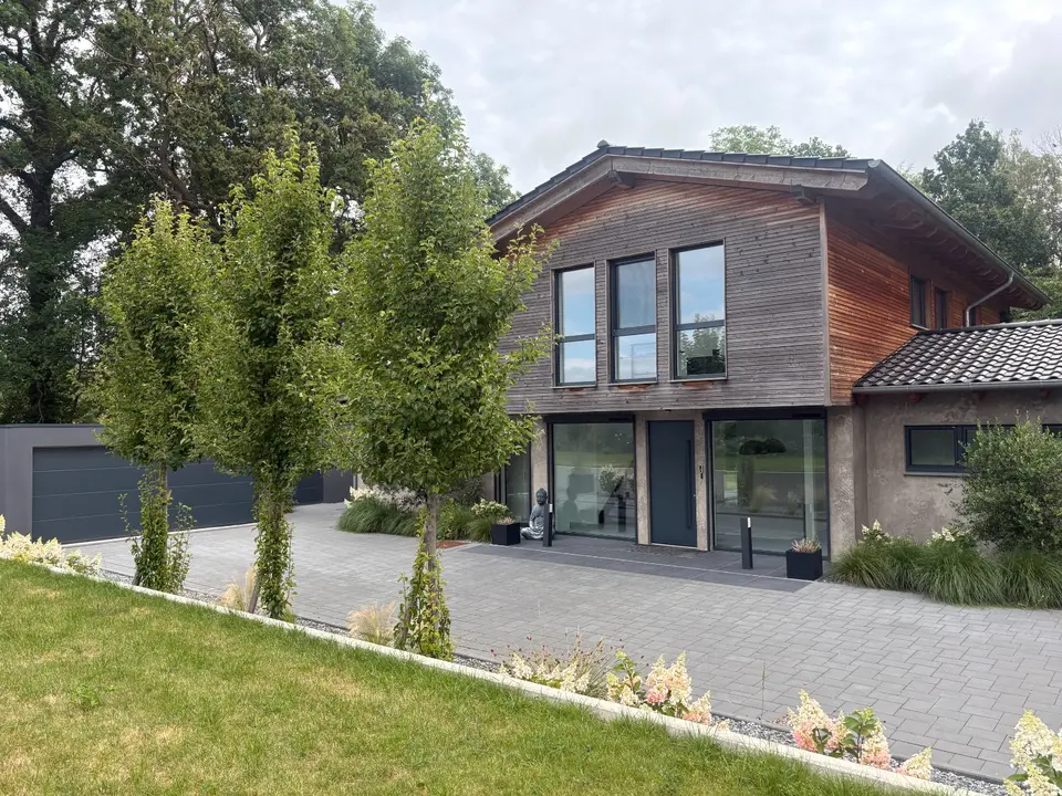 5 Zimmer Haus mit 206 m² in Hannover – Bild 2