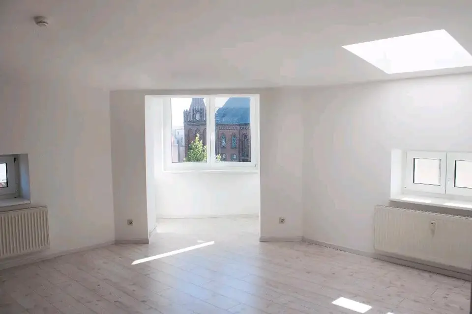 2 Zimmer Wohnung mit 55 m² in Schwerin – Bild 1