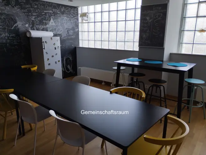 1 Zimmer Wohnung mit 33 m² in Köln – Bild 10