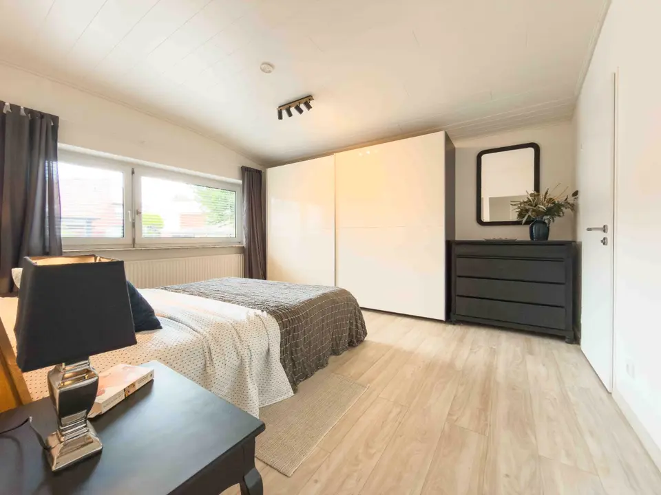 4 Zimmer Haus mit 100 m² in Oldenburg – Bild 3