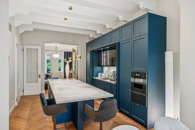 11 Zimmer Haus mit 475 m² in Düsseldorf – Bild 8