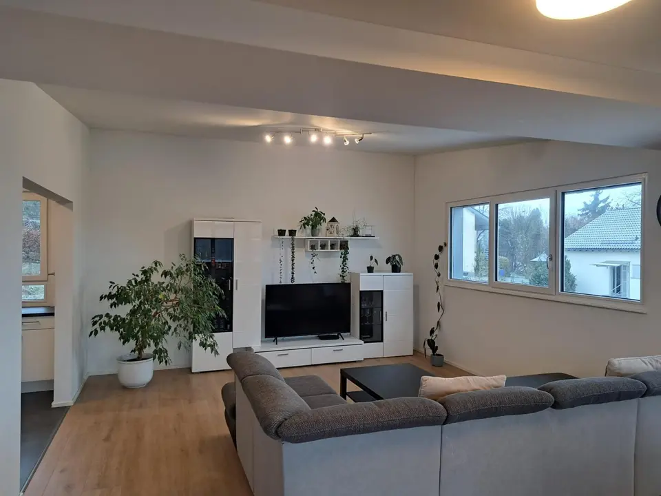 4 Zimmer Wohnung mit 142 m² in Aalen – Bild 2
