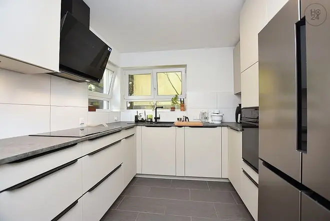 7 Zimmer Haus mit 186 m² in Stuttgart – Bild 2