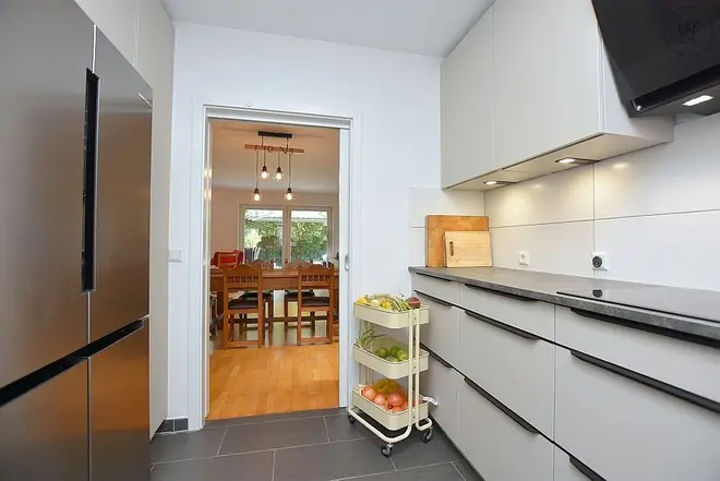 7 Zimmer Haus mit 186 m² in Stuttgart – Bild 3