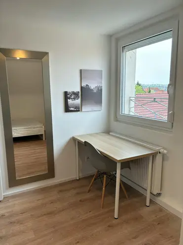 WG-Zimmer mit 15 m² in Stuttgart – Bild 1