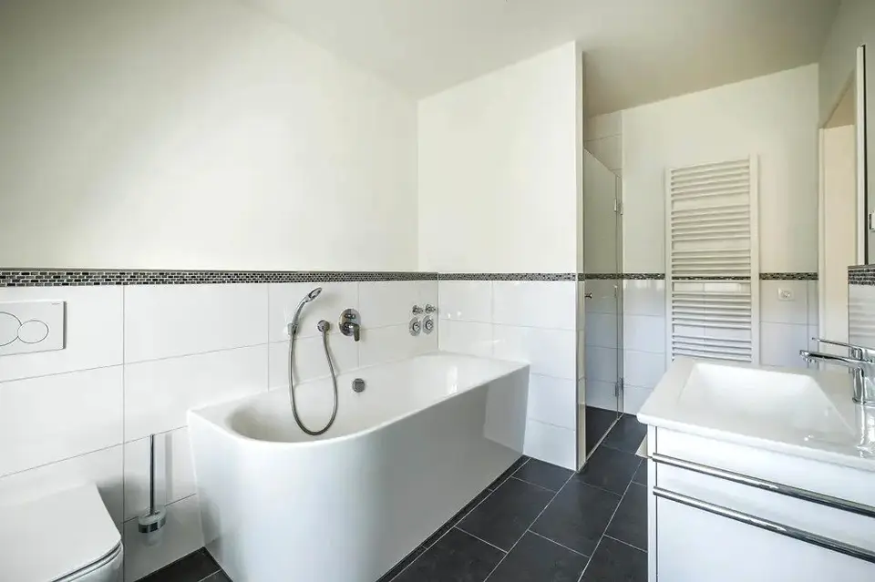 4 Zimmer Wohnung mit 145 m² in Norderstedt – Bild 4